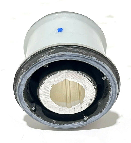 Genuine Land Rover /Range Rover Front Suspension Arm Rear Insulator  LR003940