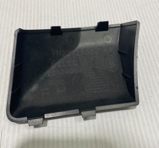 Genuine Land Rover Discovery 3/4 Front RH Wheelarch Moulding LR010625