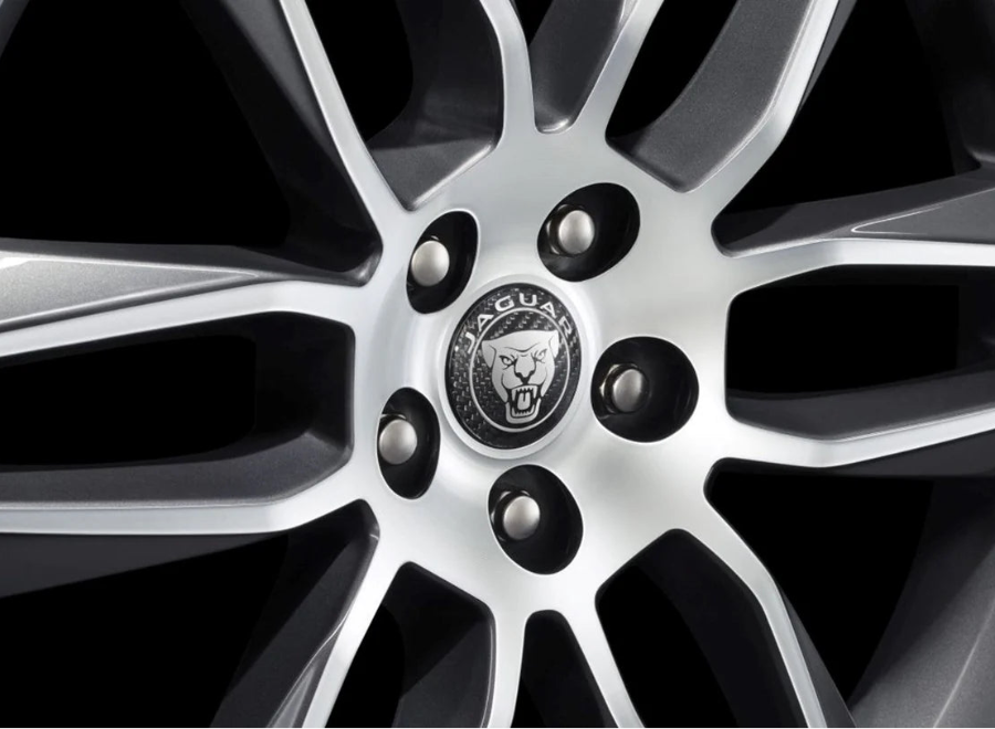 Jaguar Carbon Fibre Wheel Centres
