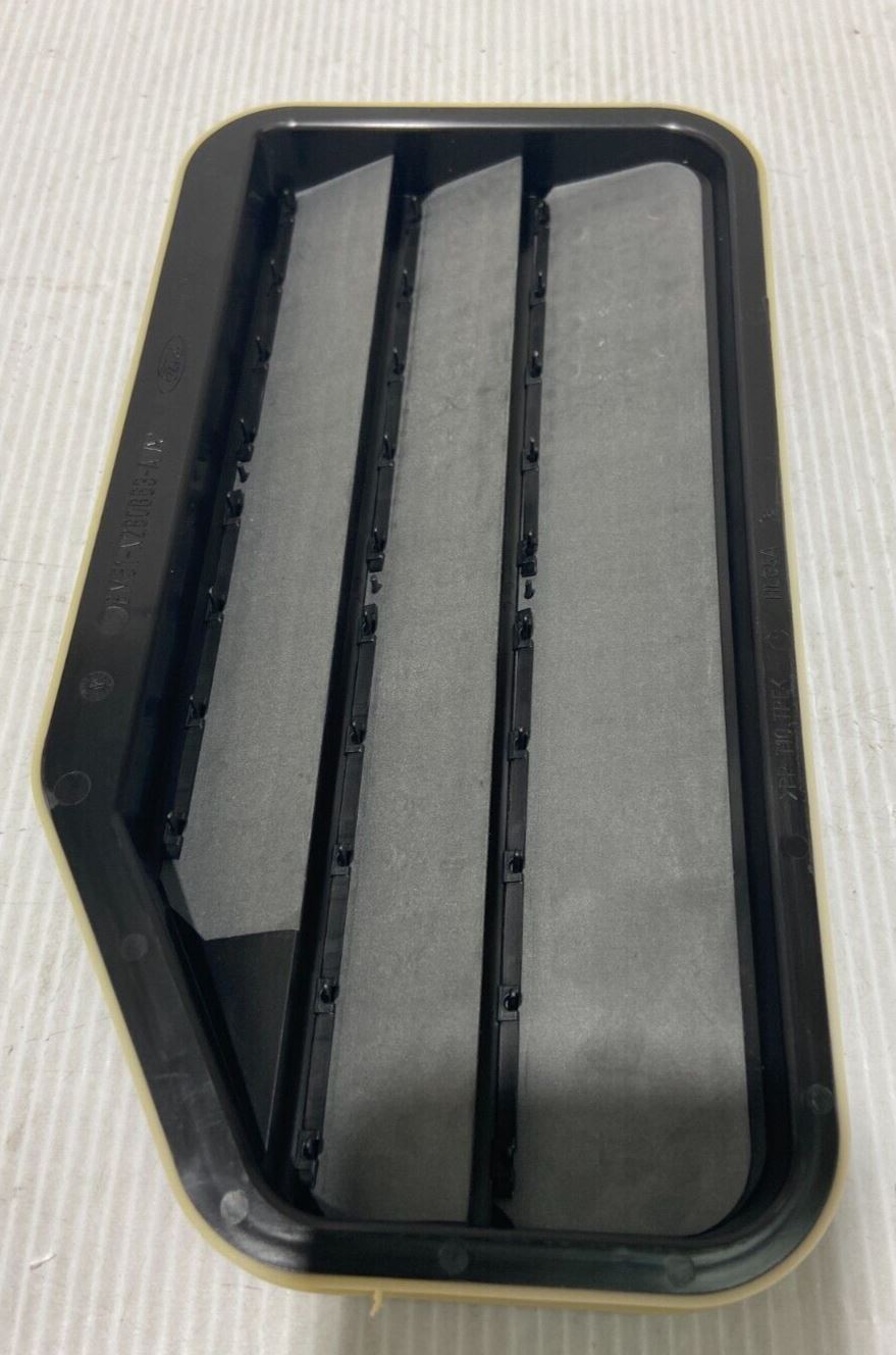 Genuine Focus CB8 11-15/CEW 14-19/ KA CDU 16+ Air Inlet Grille 1708806