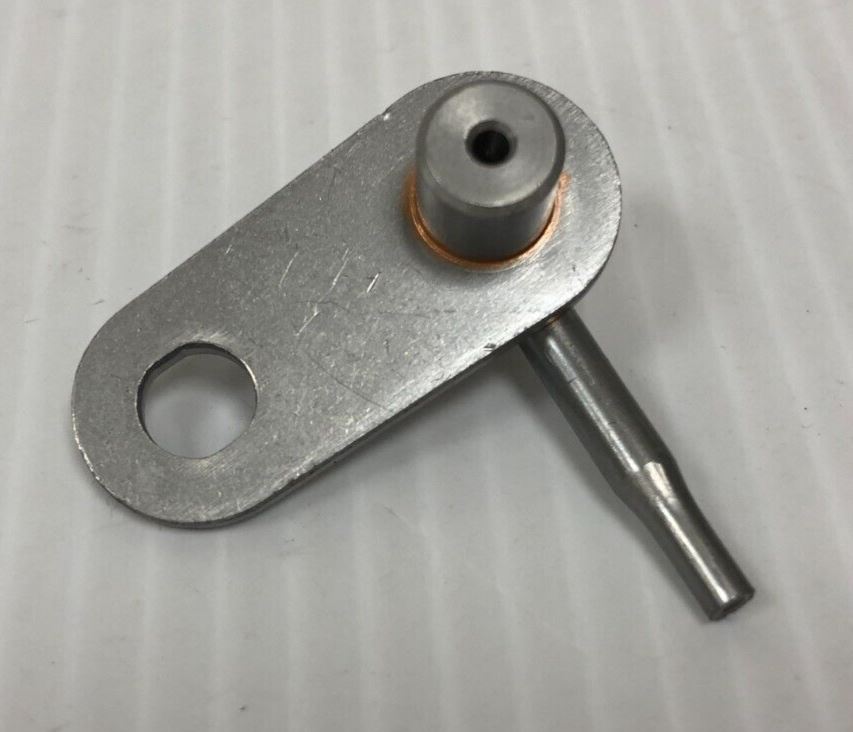 Genuine Jaguar XF / E-Pace / F-Pace / F-Type / XE Upper Oil Nozzle JDE38694