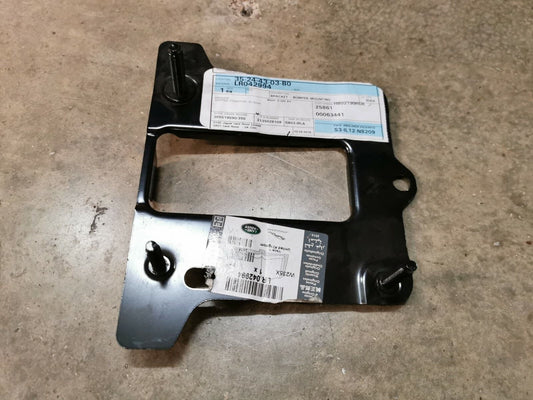 Genuine Range Rover Evoque Rear Bumper Mounting Bracket LR042994