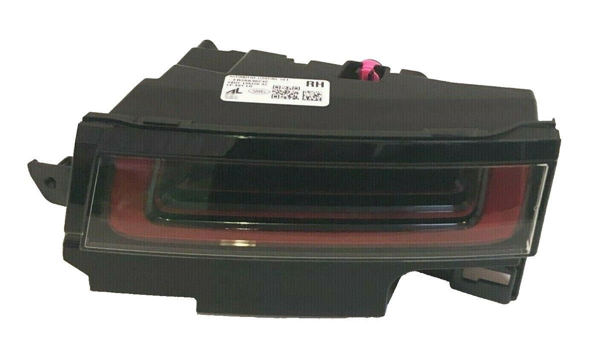 Genuine Range Rover Evoque 18+ RH Rear Tailgate Lamp - LR128384