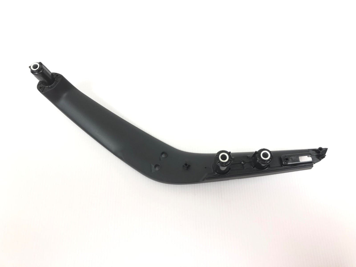 Genuine Jaguar F-Pace 16+ LH Rear Door Rocket Casting T4A40758