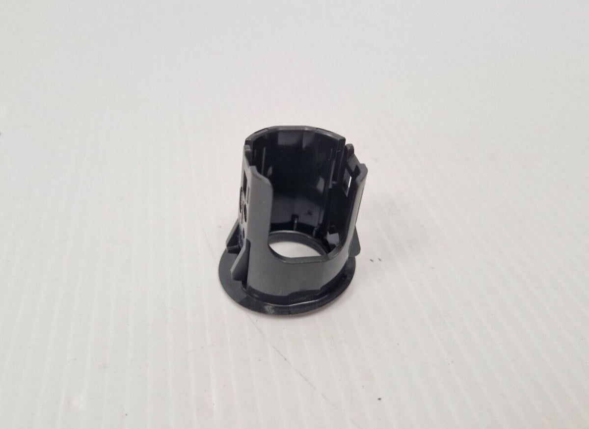 Genuine Ford Transit TTG 2014-2019/Tourneo Outer Parking Sensor Retainer 1810888