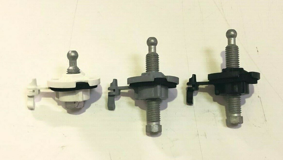 Genuine Land Rover Discovery 1 / 2 Headlamp Bulb Fixings Kit STC1232