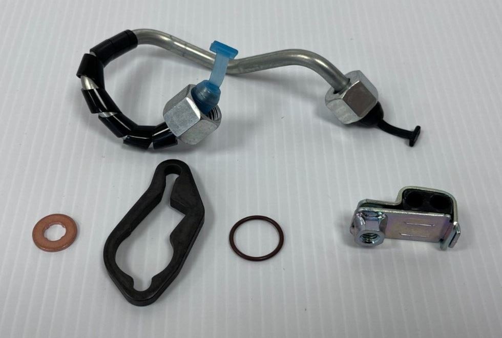 Genuine Jaguar XF / XJ / F-Pace Fuel Injector Replacement Kit C2D7879