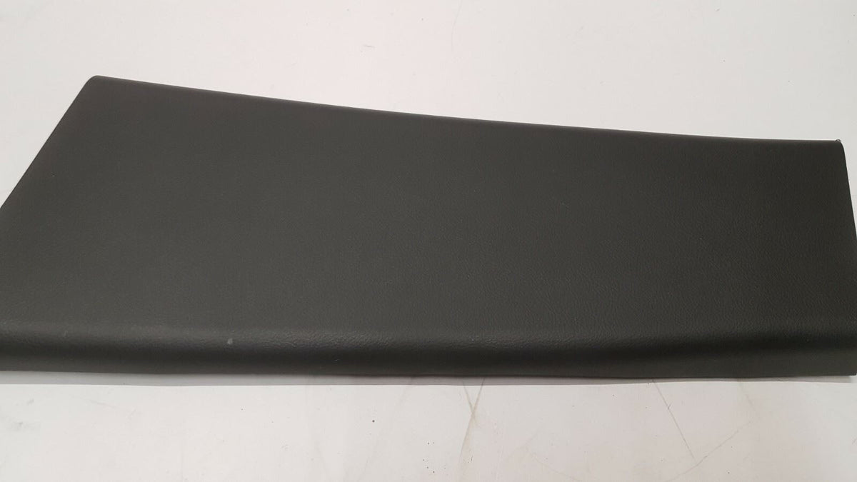 Genuine Range Rover Sport 2005-2013 RH B Pillar Centre Panel EMG500400PVJ