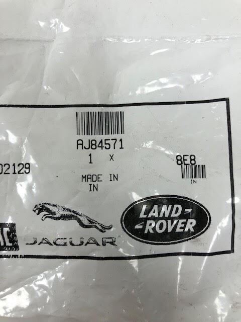 Genuine Jaguar SType XJ V8 Exhaust Manifold M8 Stud AJ84571