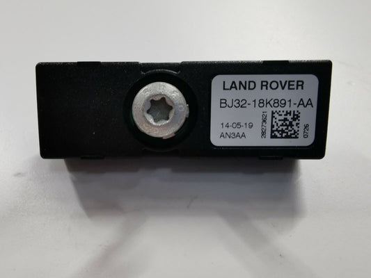 Genuine Range Rover Velar/Evoque Aerial Isolator Frequency Filter LR024441