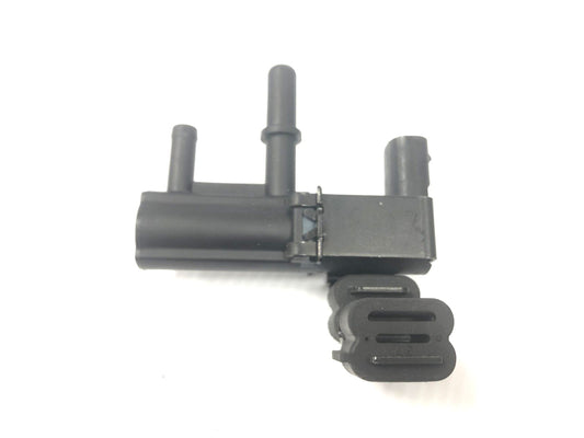 Genuine Jaguar S-Type 1999-2008 Petrol Solenoid Vacuum Valve - XR849660