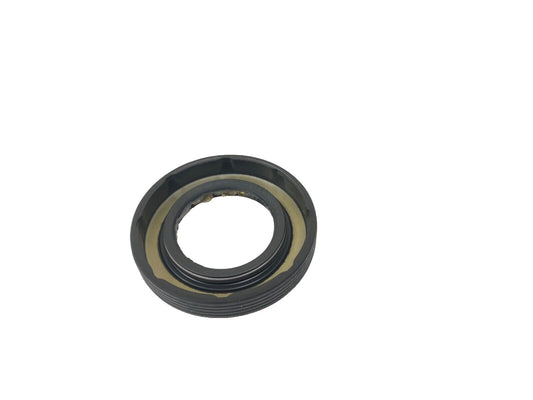 Genuine Land Rover Defender/Range Rover Manual Transmission Oil Seal FTC5303