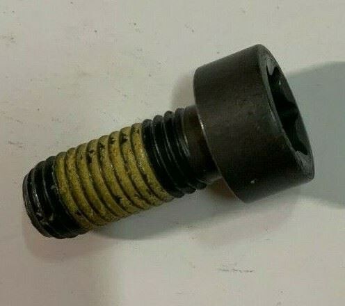 Genuine Land Rover Defender 2012+ Clutch And Flywheel Special Bolt LR045965