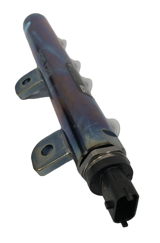 Genuine Jaguar Land Rover Disco/XF RH Fuel Supply Manifold - LR035126