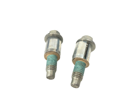 Genuine Land Rover/Range Rover Washer And Bushings M8x 30MM Bolt (x2) LR008150