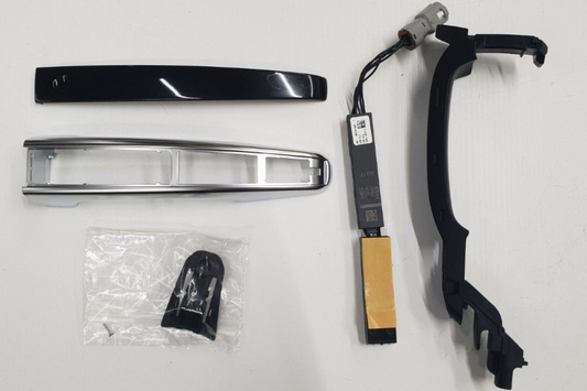 Genuine Range Rover/Discovery Santorini Black With Chrome Exterior Door Handle