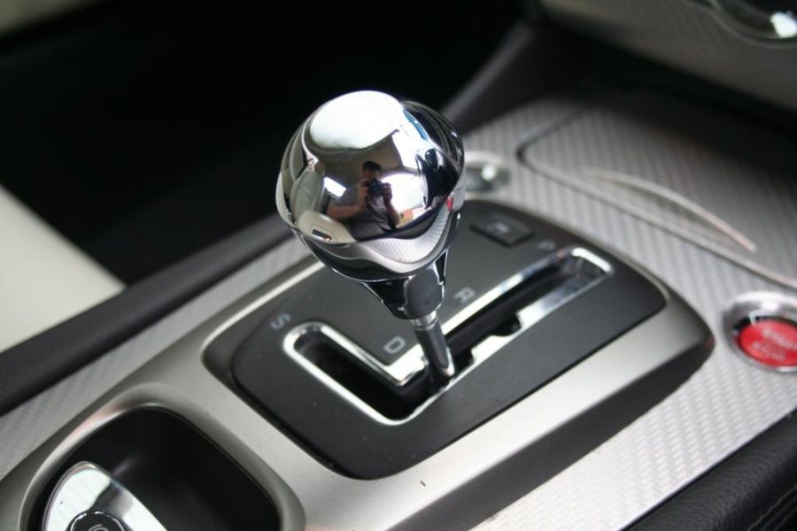 Jaguar Chrome Gear Knob