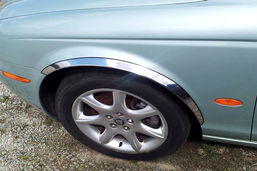 Jaguar X350 XJ & XJR Wheel Arch Trims